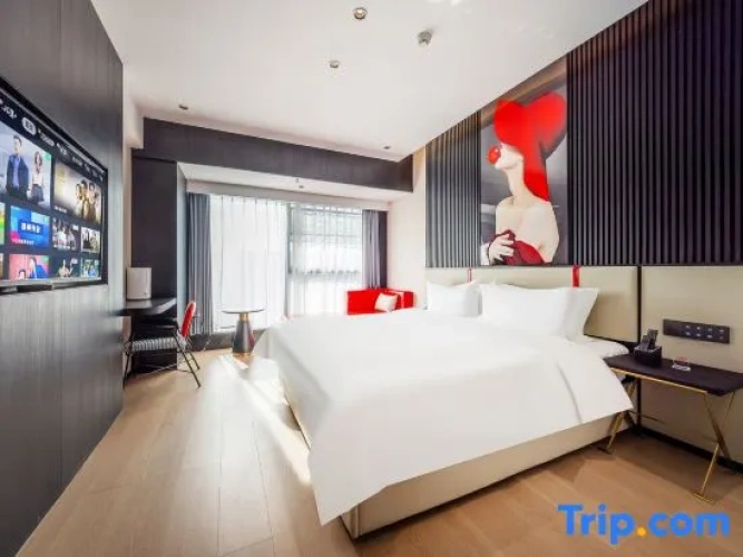 Standard Double room with lake view