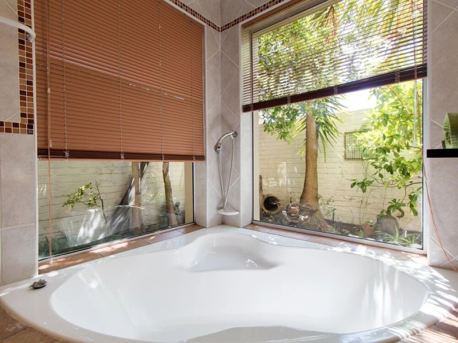 Clivia House, Gordons Bay