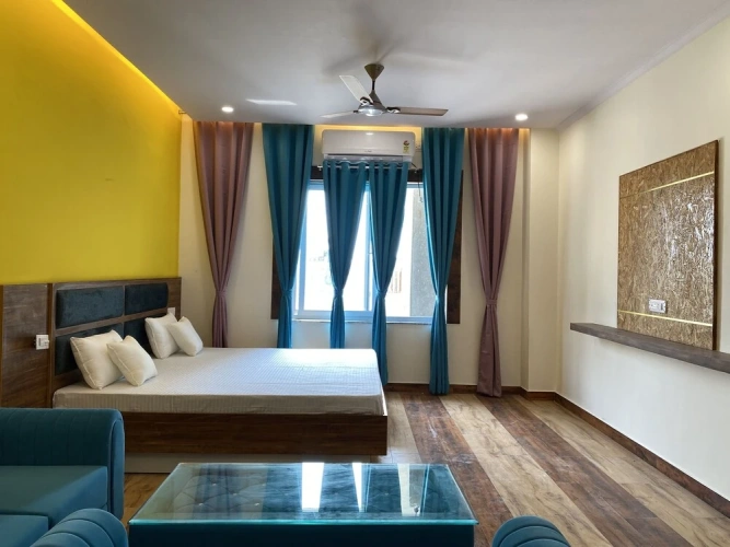 Premium room