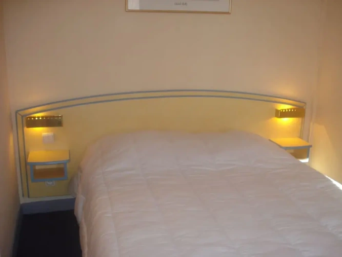 Standard Double room with view
