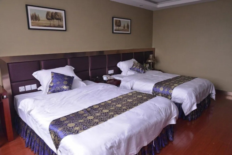 Chongqing Xinhao Theme Hotel