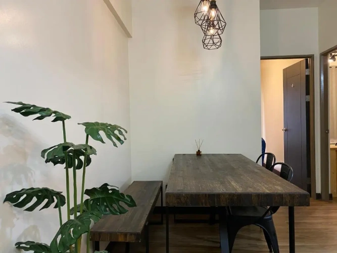 2 Bedrooms Apartment