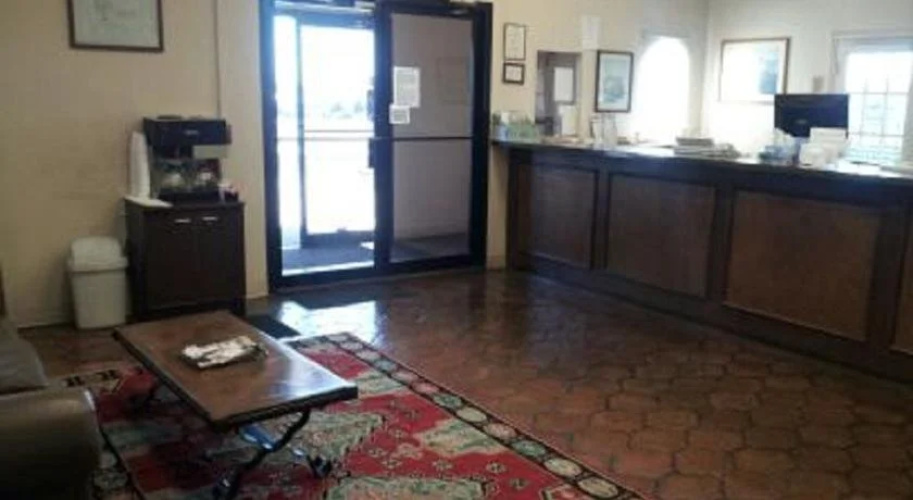 spanish trails inn