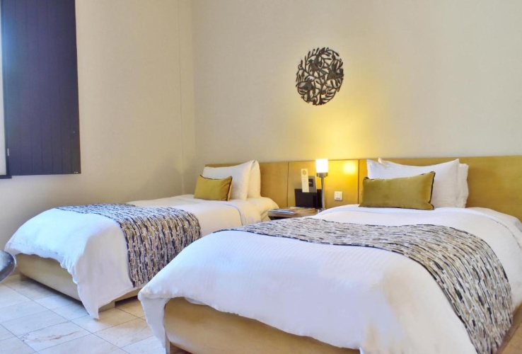 Contemporary Twin room