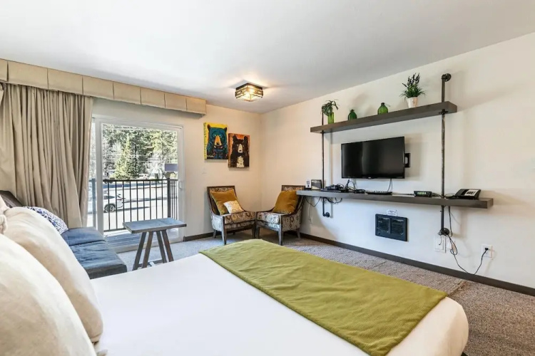 231 Bldg C 1 Bedroom Condo