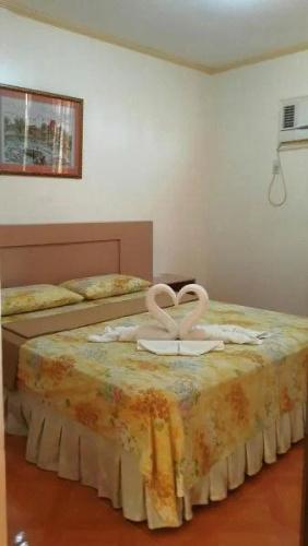 Oslob Malonzo Pension House