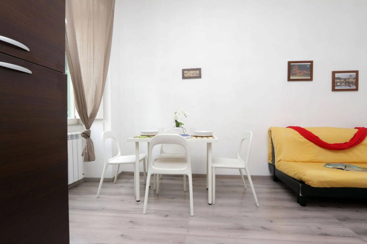 Beesprint Navona Apartment