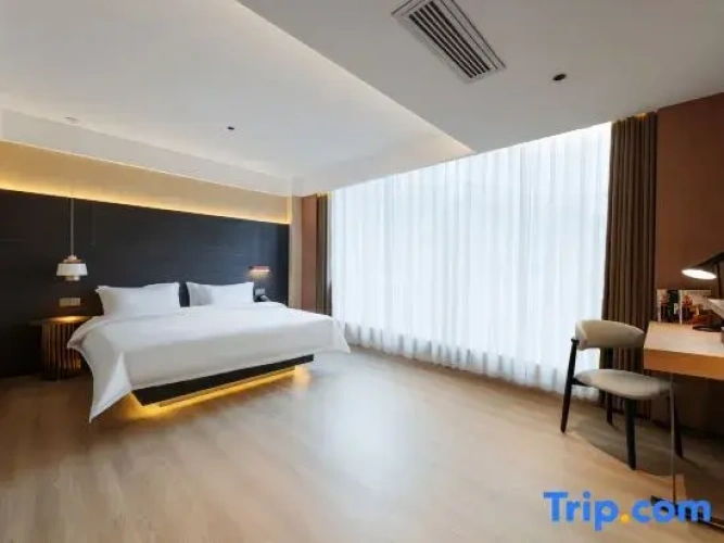 Quadruple Suite