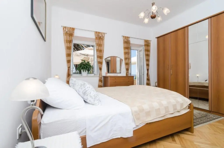 Apartments Davor