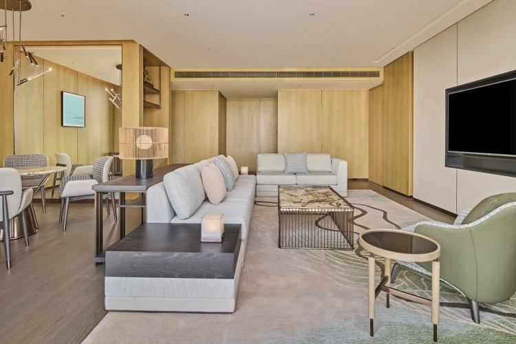Ambassador Double Suite