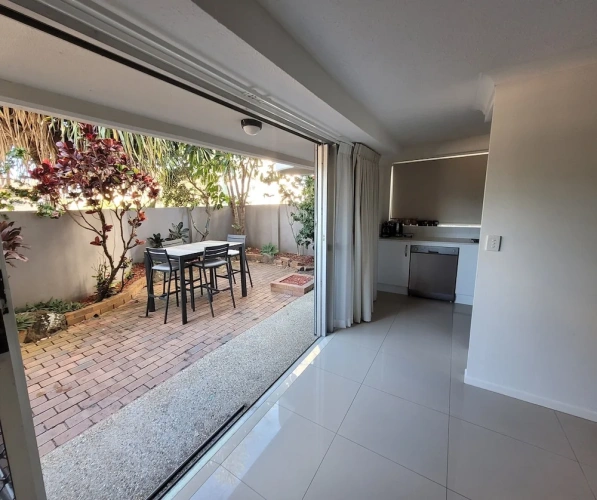 2 Bedrooms Deluxe Apartment