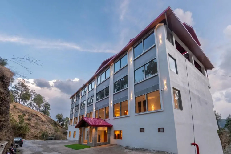 V Resorts Pristine Chail