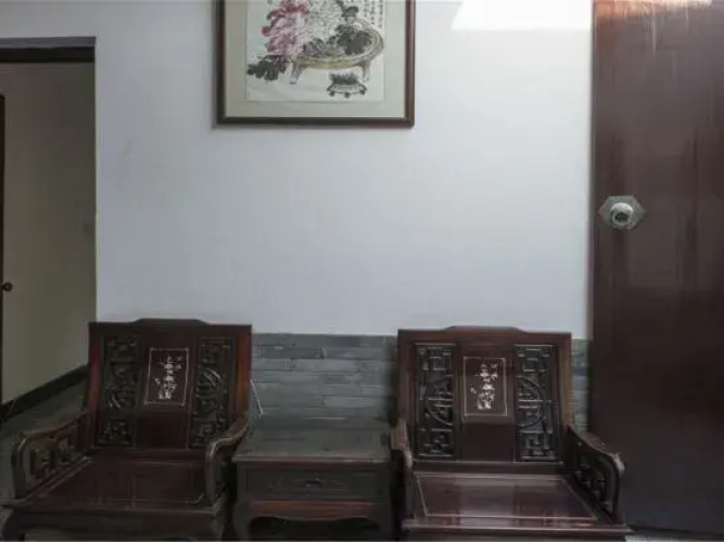 Nanhexia Mingju Hostel