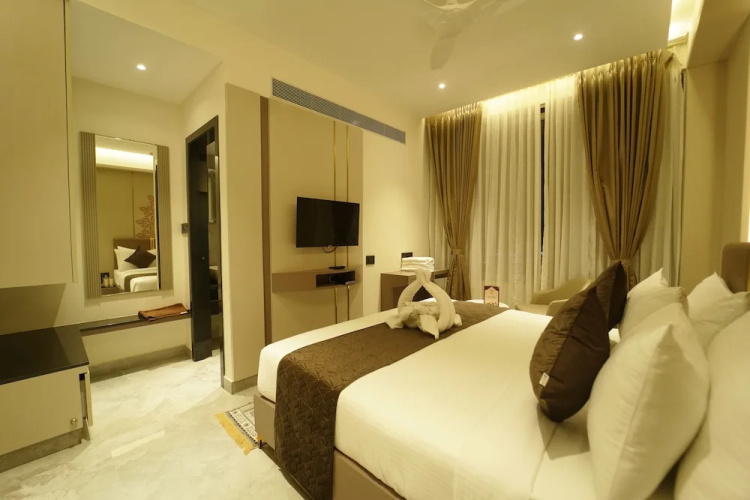 Yuvraj Le Royale