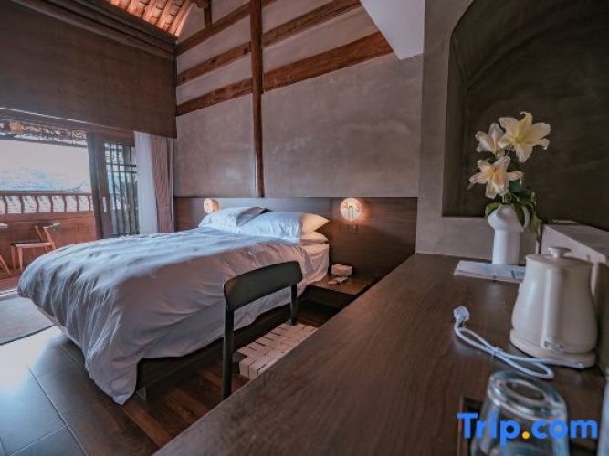 2 Bedrooms Suite