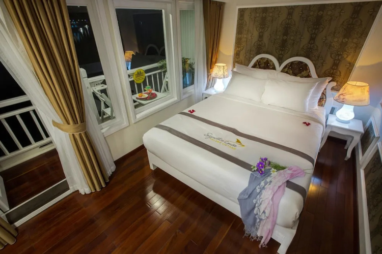 Standard Double room with balcony and with ocean view