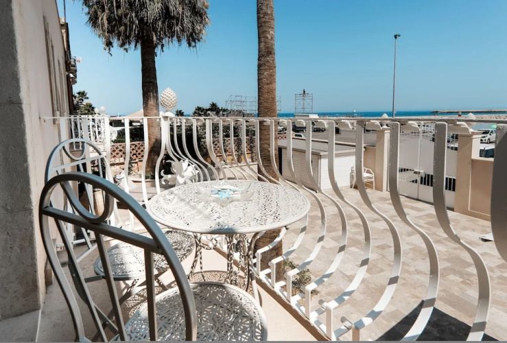 Marina Homes Deluxe 2