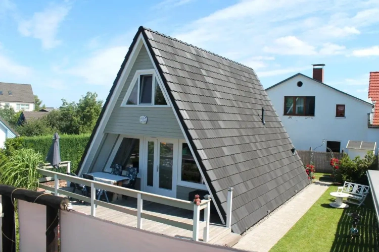 2 Bedrooms Cottage