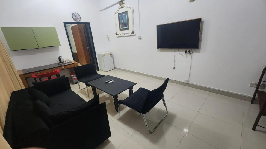 Qurum Beach Hotel