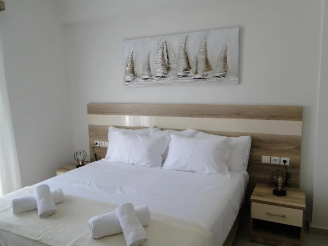 Chrysanthe's Apartments Νο3