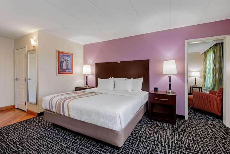 1 Bedroom Double Suite