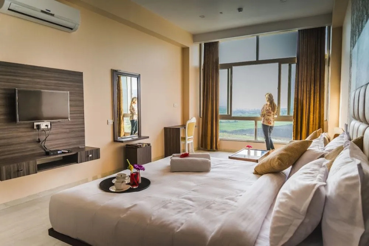 Ratnaa Resort