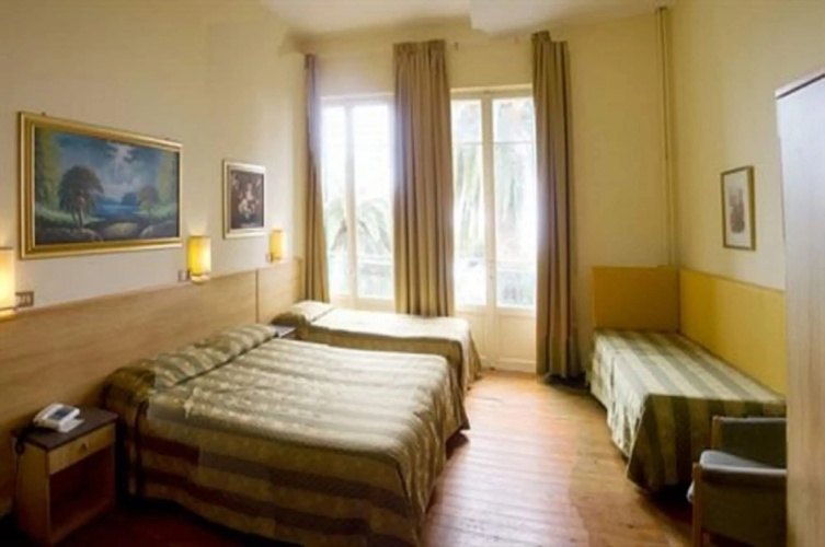 Hotel Petit Royal