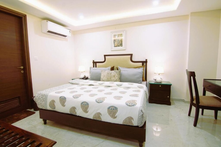 Palm Residences and Suites