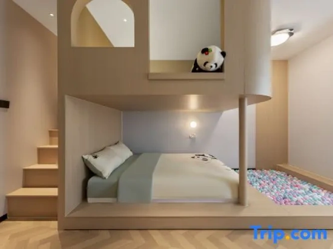 Standard Family room