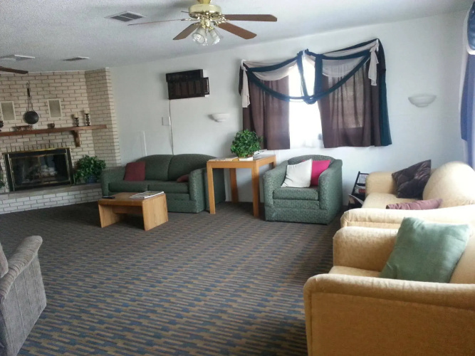The Crow Peak Lodge