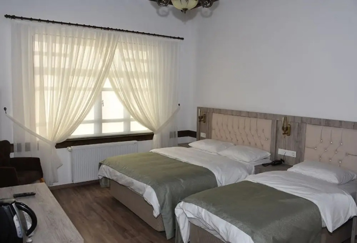 Ruby Hotel