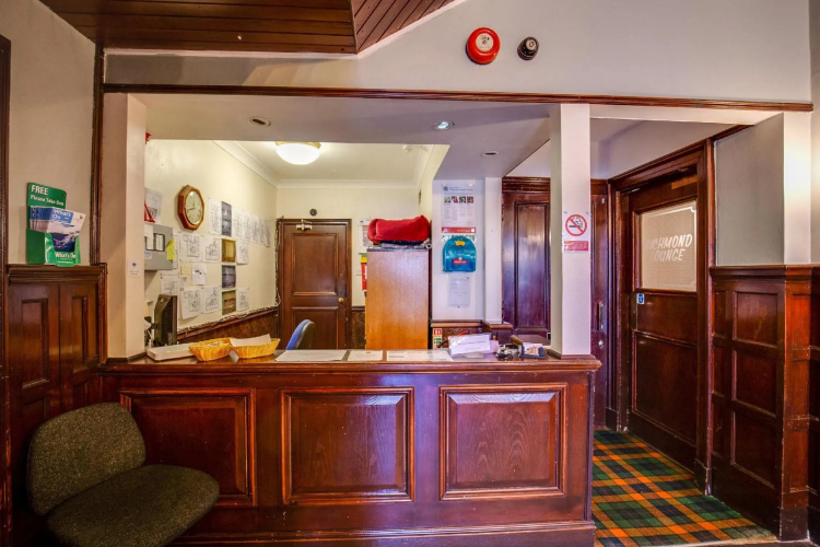 The Gordon & Richmond Hotel
