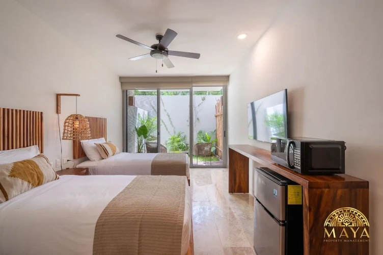 Deluxe Single room