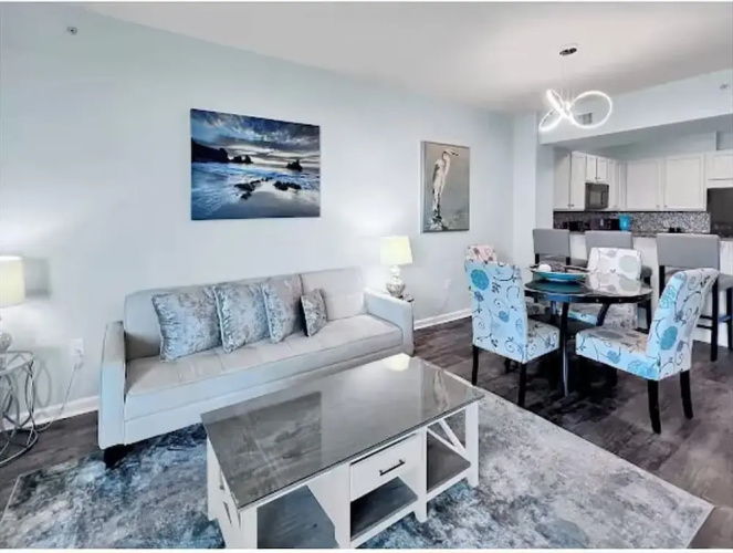 Palms Resort #2406 Jr. 2BR
