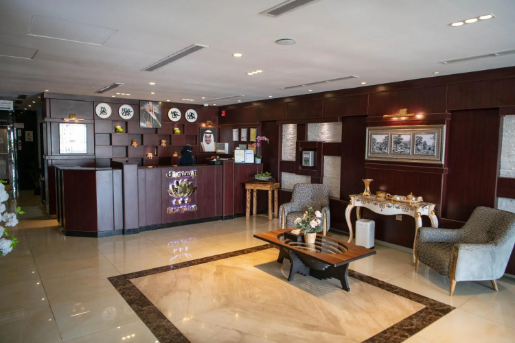 Viola Flower Hotel