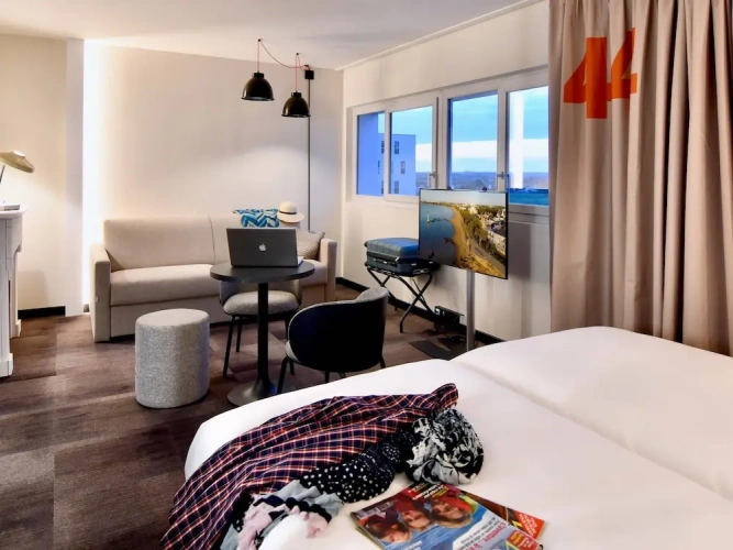 Double Suite