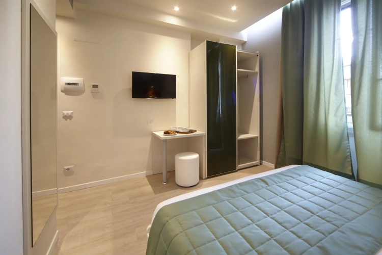 Navigliotel 19