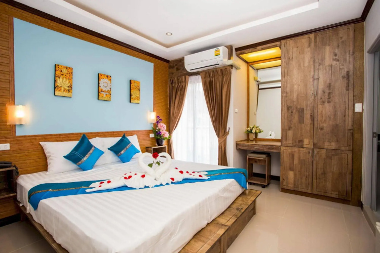 OYO 996 Phunara Residence