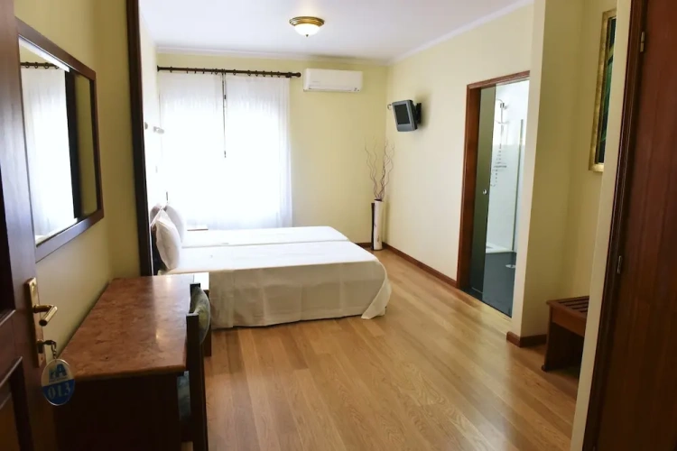 Economy Twin room