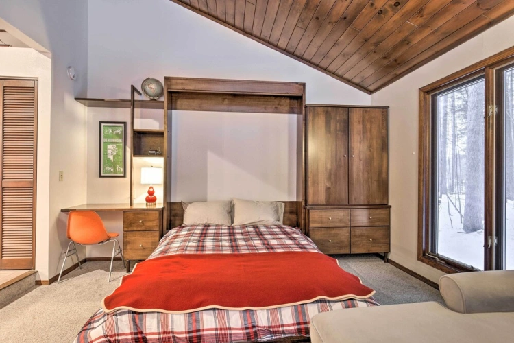 3 Bedrooms Cottage