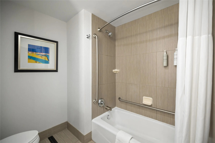 Hampton Inn by Hilton Winnipeg Airport/Polo Park photo 11