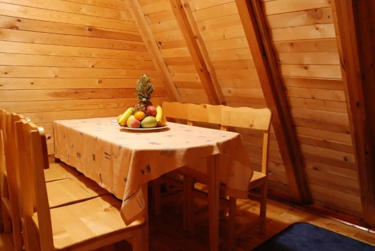2 Bedrooms Villa