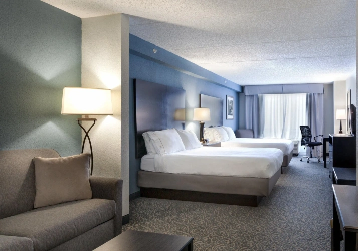 Standard Quadruple room