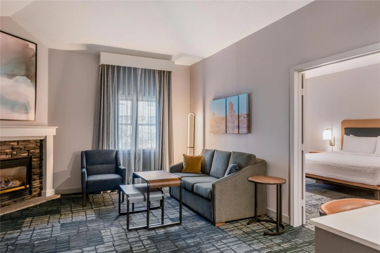 Deluxe Double Suite