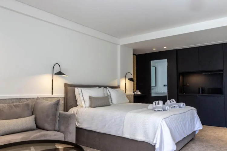 11Suites