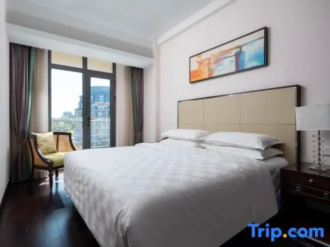 Triple Suite