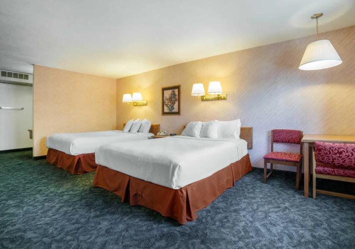 Rodeway Inn Whitehalla