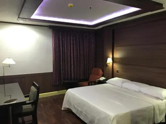 Lagos Travel Inn