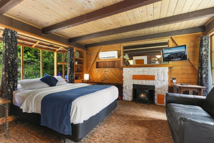 Robinhood Village Resort