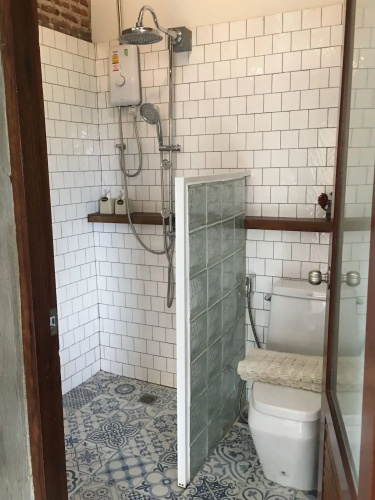 PX122 DBest HOTEL